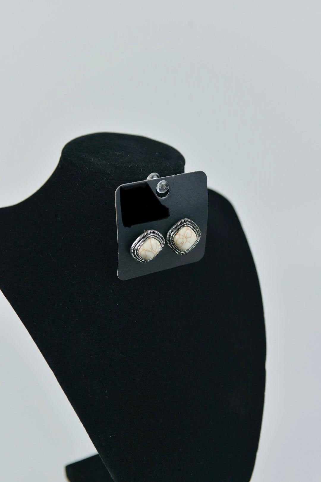 Women’s Fashion Silver Earrings