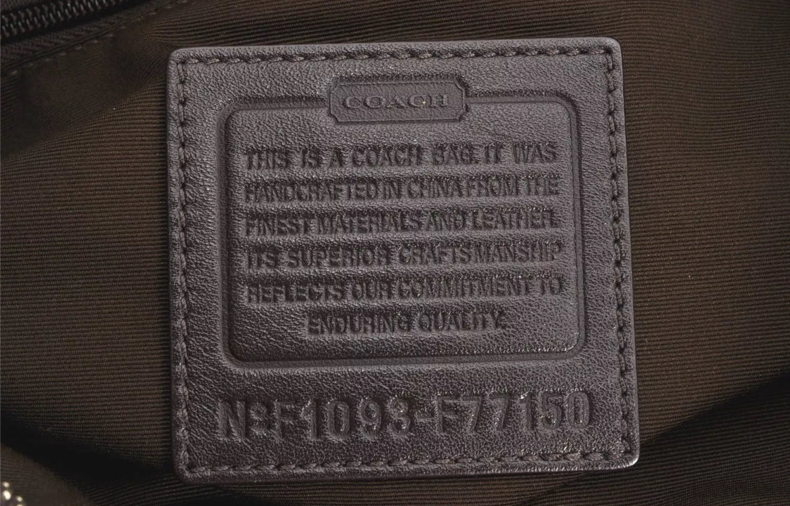 Coach Signatures Shoulder Bag ( Preowned)