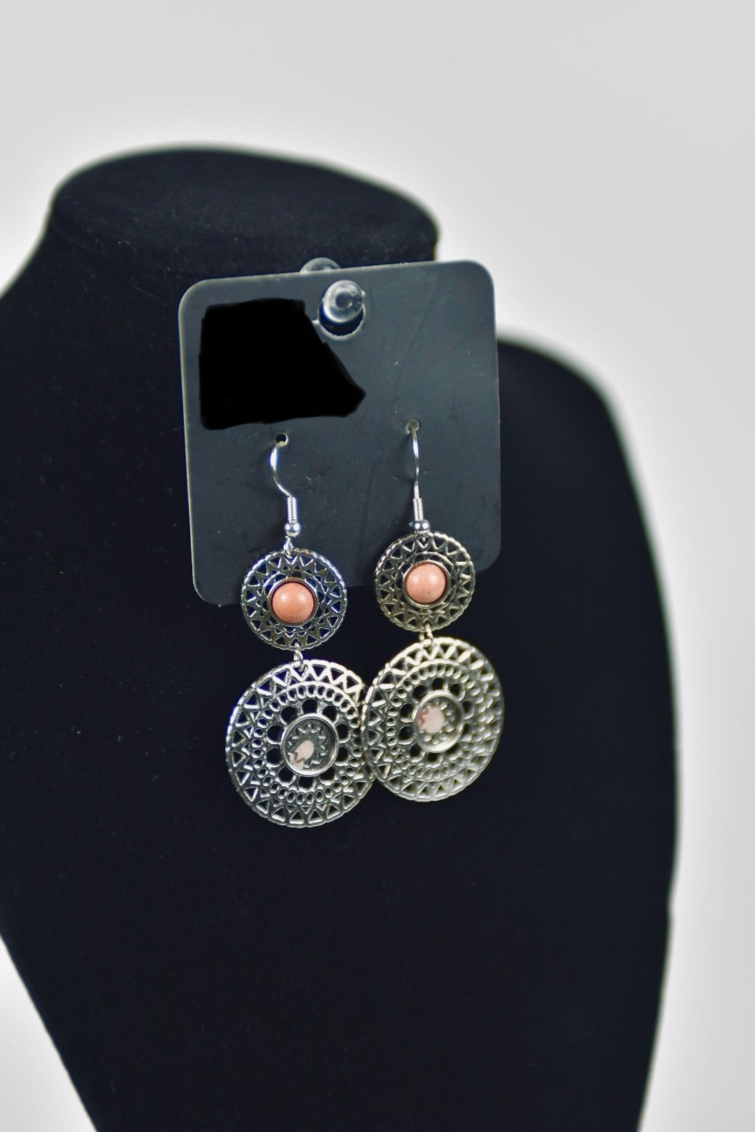 Silver Fashion Earrings With Colored Pearl Design