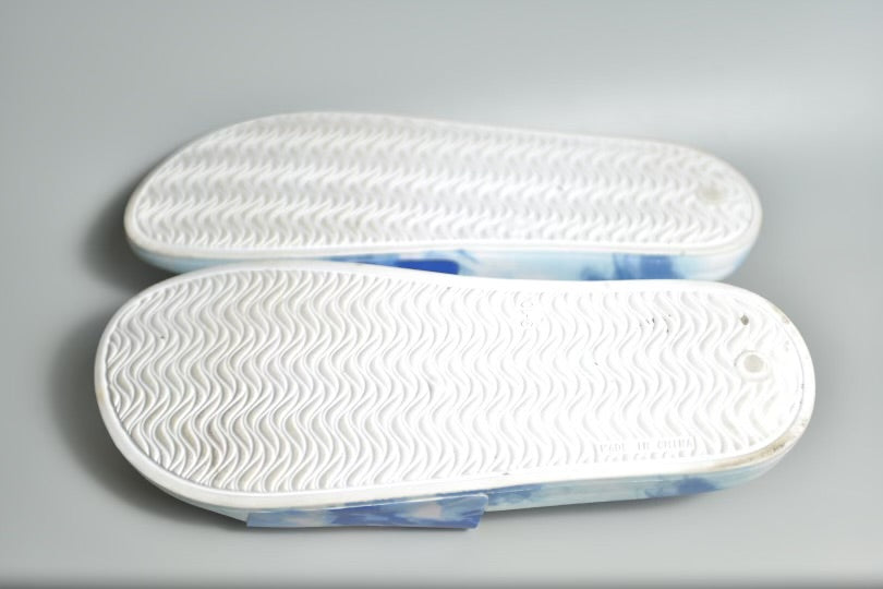 Blue tie dye slides men’s size
