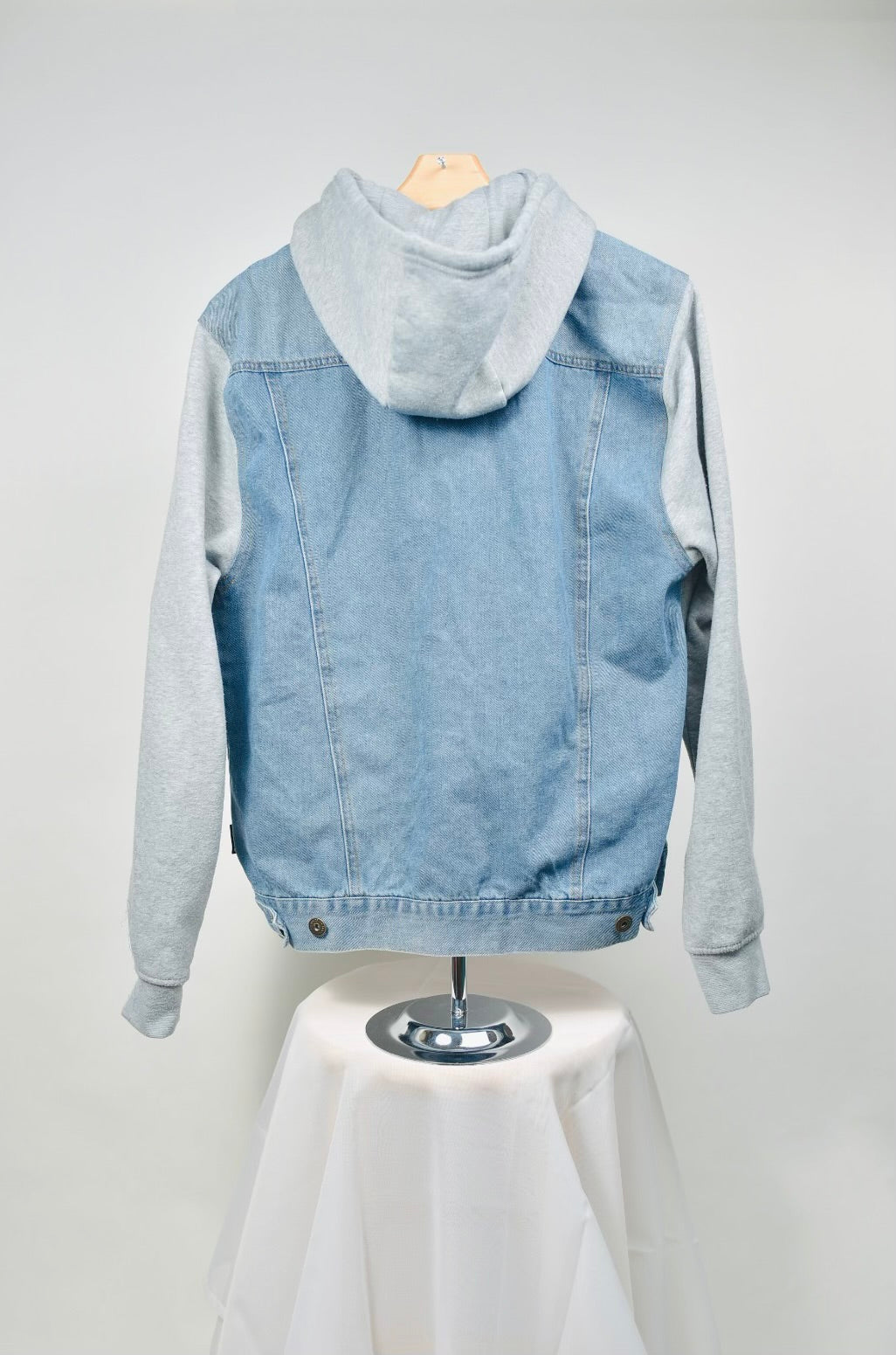 Men Jean Jacket SZ M