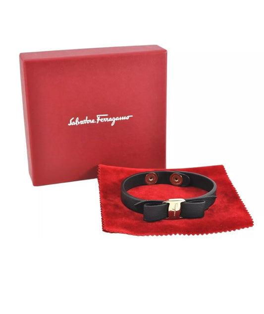 Authentic Salvatore Ferragamo Vara Ribbon Bracelet Leather Black