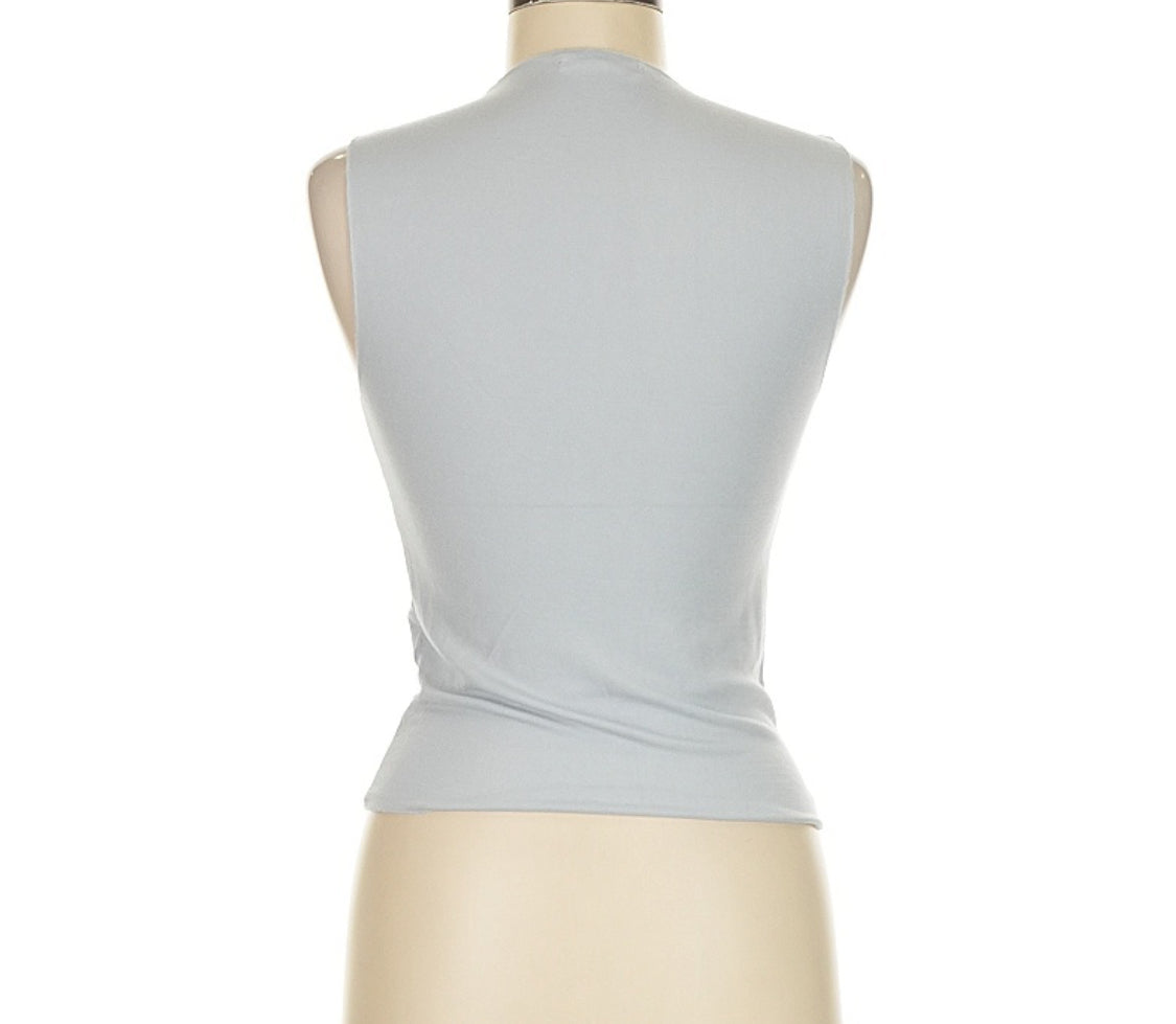 Zara
Sleeveless t-shirt