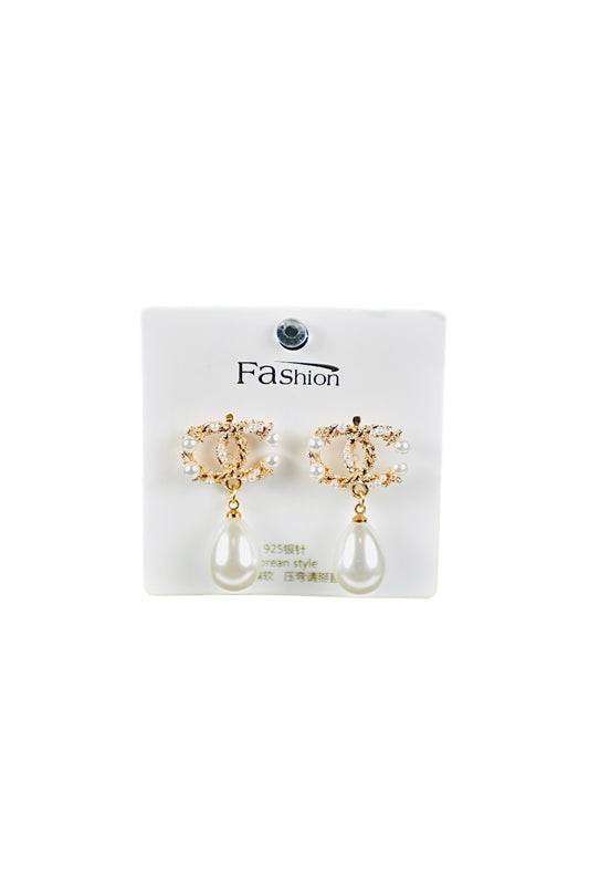 Women’s pearl design earrings