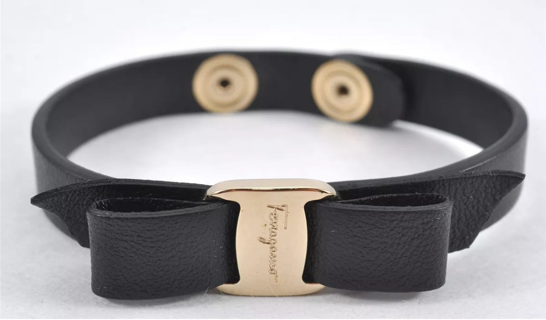 Authentic Salvatore Ferragamo Vara Ribbon Bracelet Leather Black