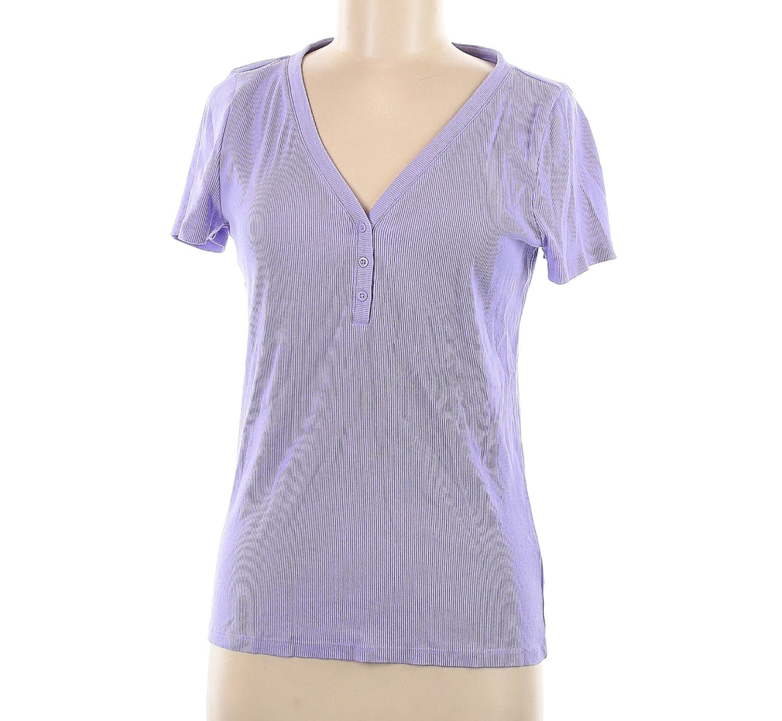 Gap
Short sleeve top