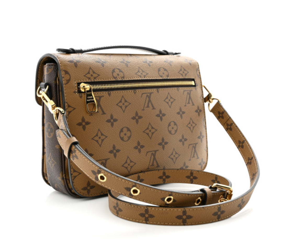 Louis Vuitton Pochette Metis Reverse Monogram ( Authentic)