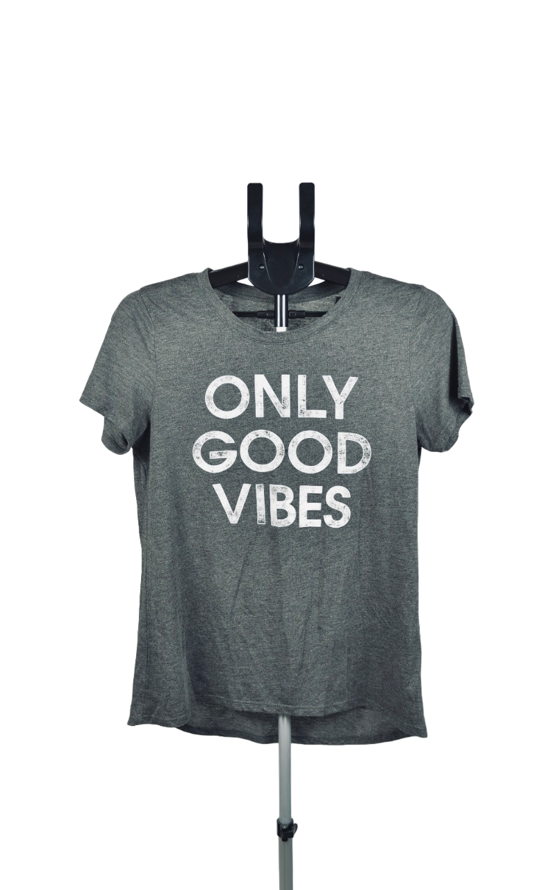 Only Good Vibes T-shirt